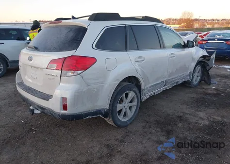 2014 Subaru Outback 2.5I Premium из США, поврежденный, VIN 4S4BRBCC1E3297684
